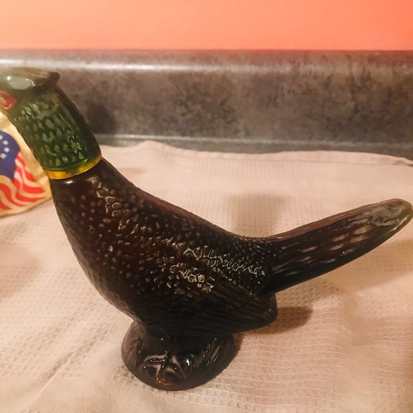 Vintage Avon Decanters - Picture 8 of 8